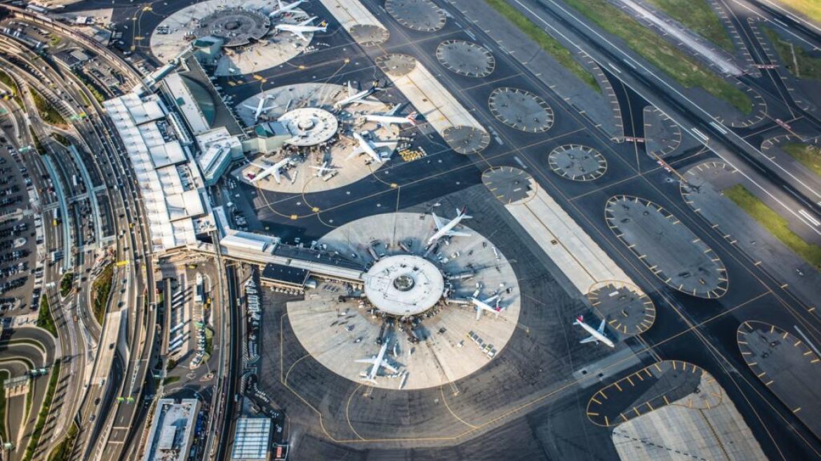 photo courtesy of https://www.p3airportsummit.com/ Matt Marzilli attends P3 Airport Summit in San Diego